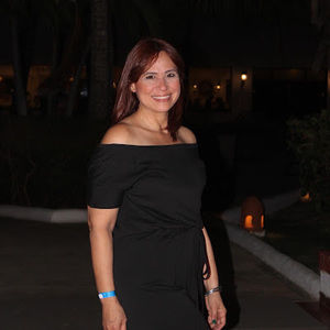 Meet your Posher, Angie